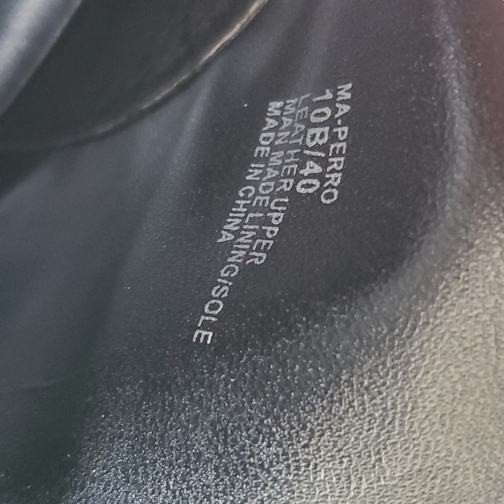 BCBG MAXAZRIA Perro Leather Bootie Heels Black Size 10 - Picture 16 of 16